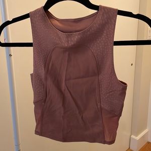 Lululemon cropped tank top